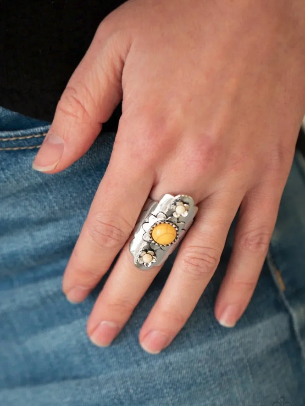Paparazzi Jewelry Accessories - Badlands Garden - Yellow Ring - Vintage